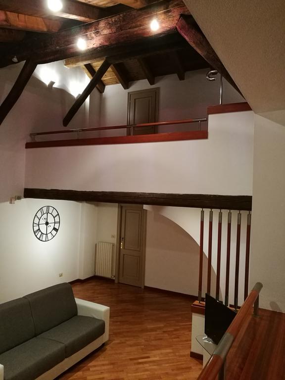 Farolfi Apartments Pepoli Bologna Ngoại thất bức ảnh
