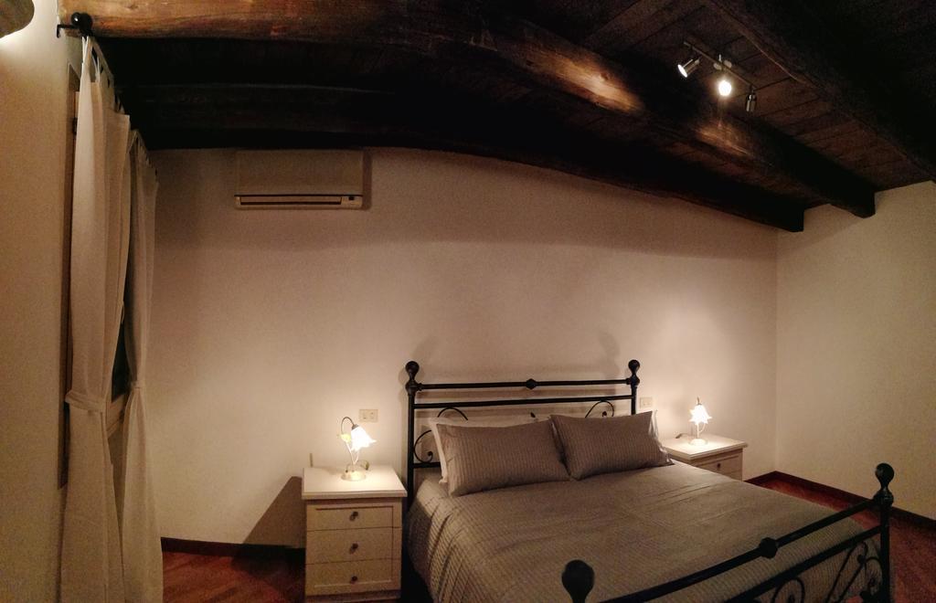 Farolfi Apartments Pepoli Bologna Ngoại thất bức ảnh