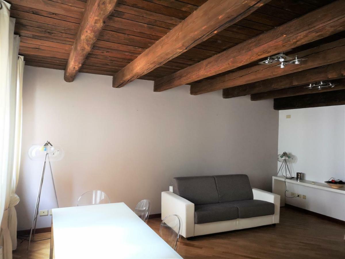 Farolfi Apartments Pepoli Bologna Ngoại thất bức ảnh